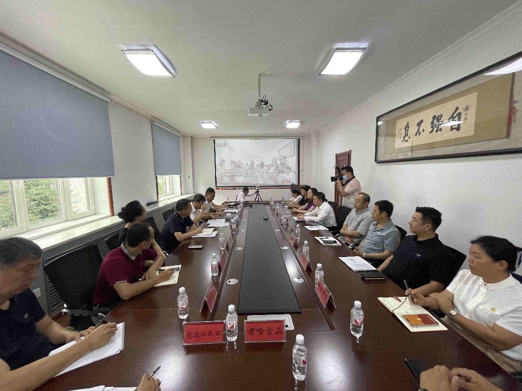 http://www.mmjsjyxy.cn/images/article/19_1693883519335667.jpg